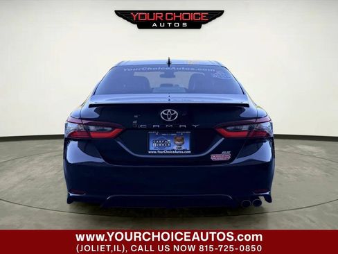 Used 2023 Toyota Camry SE FWD image 4