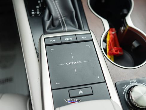 Used 2021 Lexus RX 350L 350L Luxury w/ Premium Package image 36