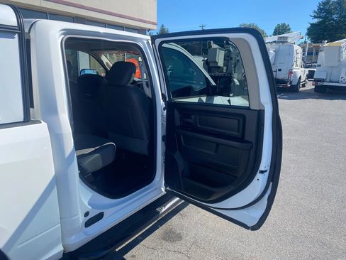 Used 2016 RAM 1500 Tradesman w/ Popular Equipment Group AWD/4WD image 28