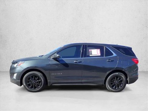 Used 2020 Chevrolet Equinox LT FWD image 2