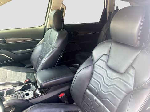 Used 2021 Kia Telluride SX w/ SX Prestige Package AWD/4WD image 22