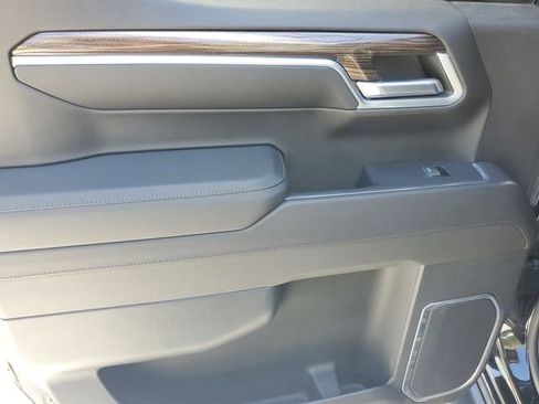 Certified 2022 Chevrolet Silverado 1500 RST image 12