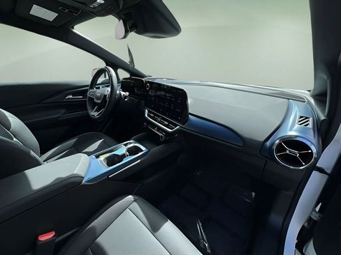 Certified 2024 Chevrolet Equinox EV LT w/ Active Safety Package 3 image 27