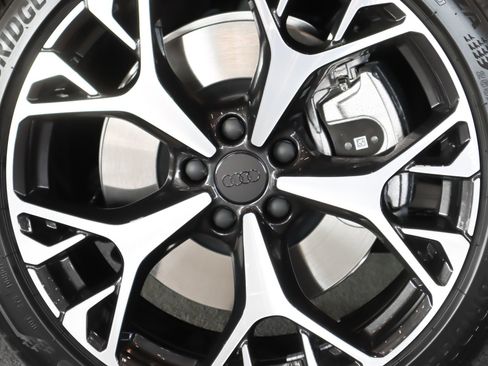 New 2026 Audi A6 Prestige image 7