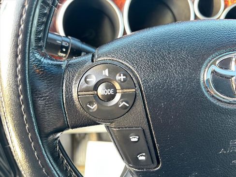 Used 2008 Toyota Sequoia Platinum image 44