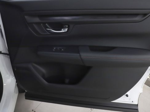Used 2024 Honda CR-V Sport image 9