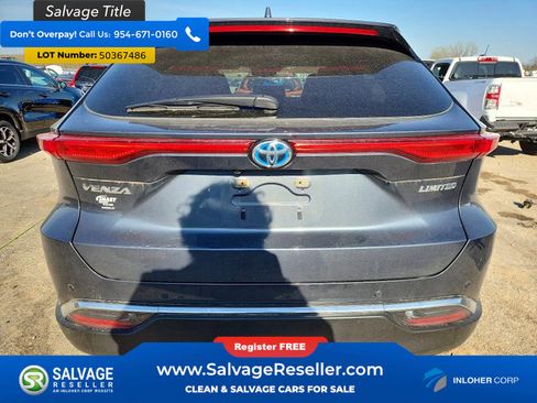 Used 2024 Toyota Venza Limited AWD/4WD image 8