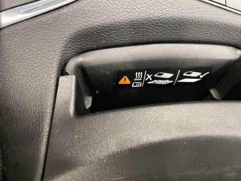 Used 2021 Cadillac XT5 Premium Luxury AWD/4WD image 14