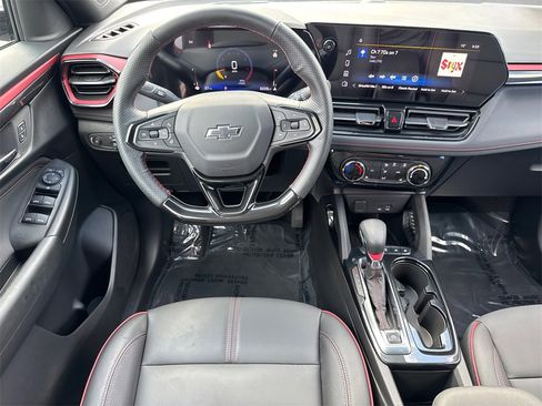 Used 2026 Chevrolet TrailBlazer RS w/ Driver Confidence Package image 21