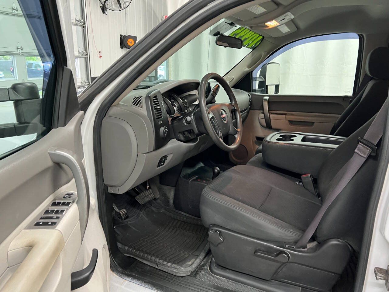 Used 2013 GMC Sierra 2500 W/T w/ Snow Plow Prep Package AWD/4WD image 7