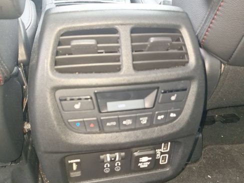 Used 2021 Honda Pilot Black Edition image 20