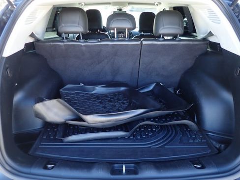 Used 2020 Jeep Compass Latitude FWD image 7