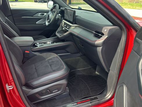Used 2025 Ford Explorer ST AWD/4WD image 26
