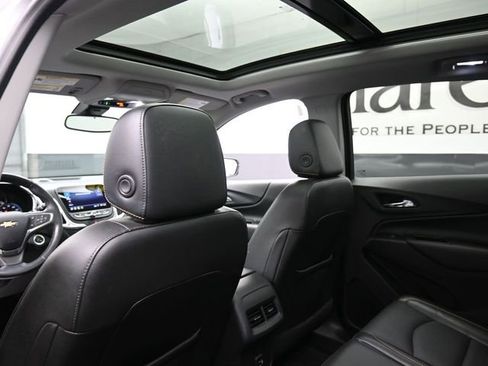 Used 2020 Chevrolet Equinox LT w/ Sport Edition FWD image 24