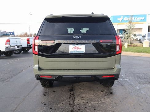 New 2025 Ford Expedition Tremor image 24