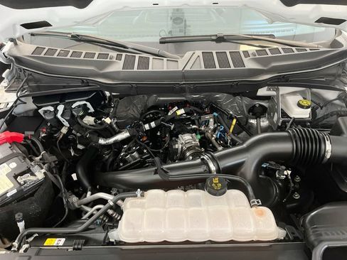 Used 2025 Ford F150 XLT w/ Equipment Group 302A MID RWD image 30