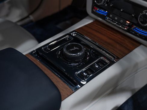 Used 2024 Rolls-Royce Spectre w/ Spectre Launch Package image 60