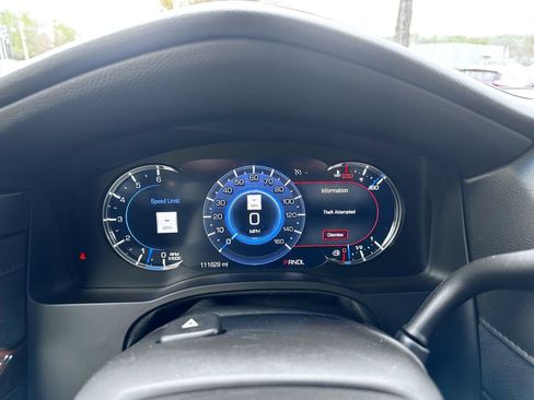 Used 2020 Cadillac Escalade Luxury image 24