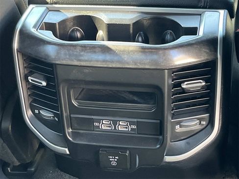 Used 2022 RAM 1500 Big Horn image 15