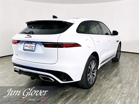 Used 2024 Jaguar F-PACE R-Dynamic S image 8
