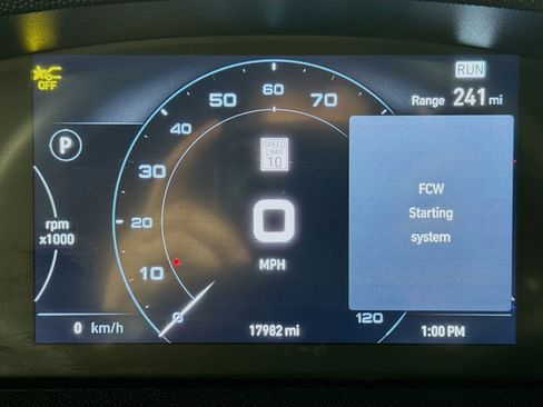 Used 2025 RAM ProMaster 2500 w/ U-Haul Equipment Group FWD image 15