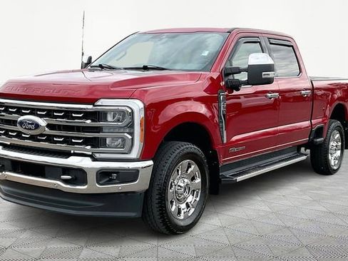 Used 2023 Ford F250 Lariat w/ Tow Technology Package image 3