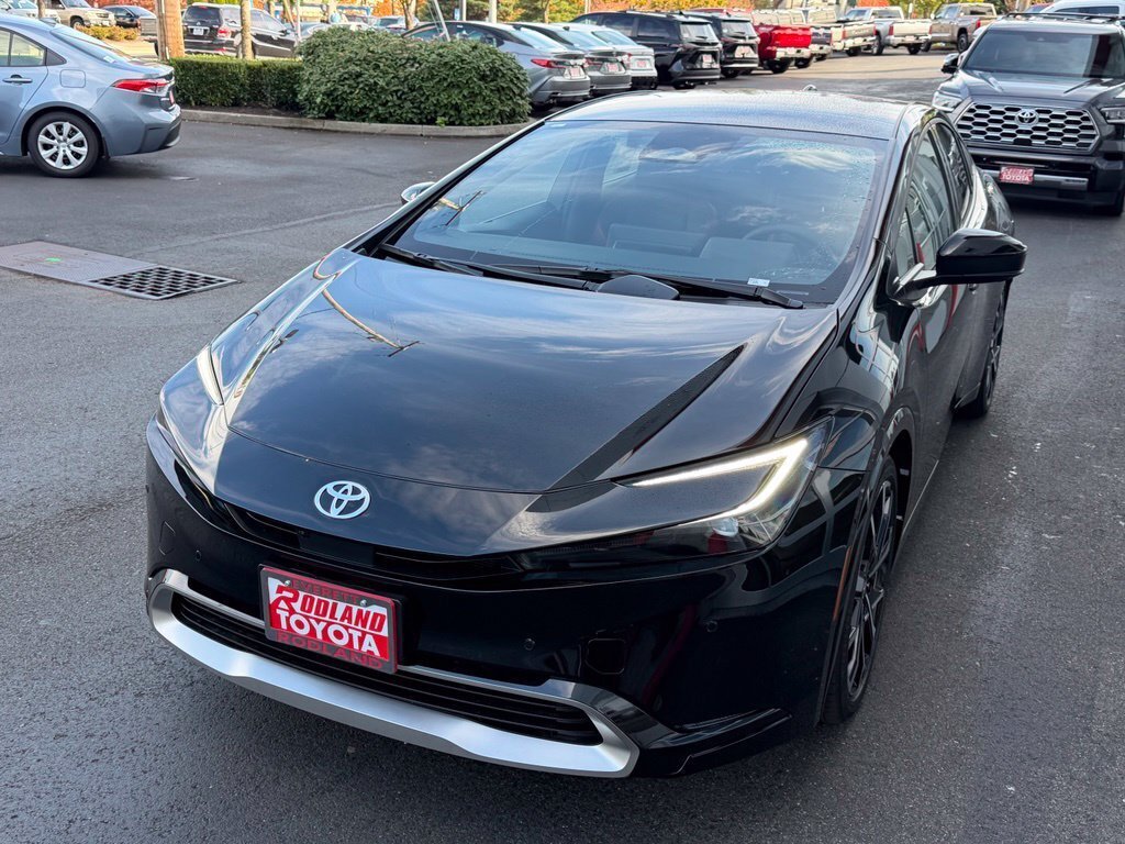 New 2027 Toyota Prius Plug-In Hybrid w/ Limited Premium Package FWD image 6