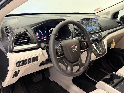 New 2026 Honda Odyssey EX-L image 16