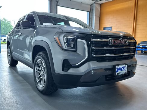Used 2026 GMC Terrain Elevation AWD/4WD image 7