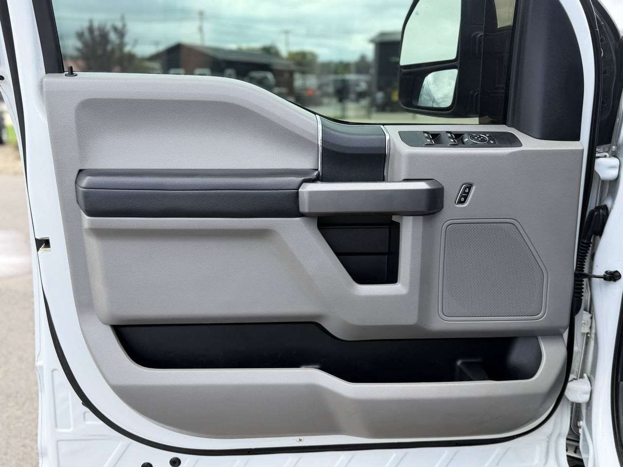 Used 2019 Ford F250 XLT AWD/4WD image 8