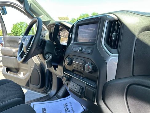 Certified 2021 Chevrolet Silverado 1500 Custom Trail Boss w/ Safety Confidence Package AWD/4WD image 29