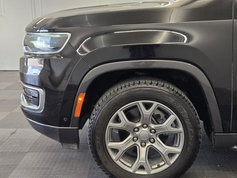 Used 2022 Jeep Wagoneer Series II image 9