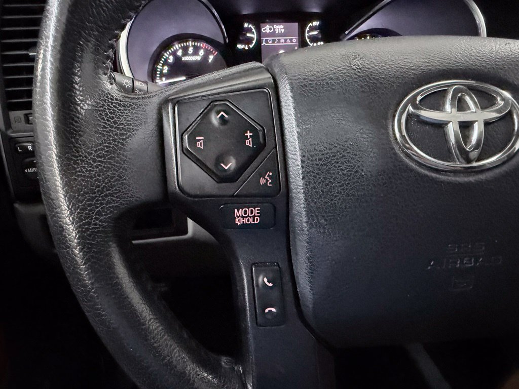 Used 2018 Toyota Sequoia Platinum AWD/4WD image 23