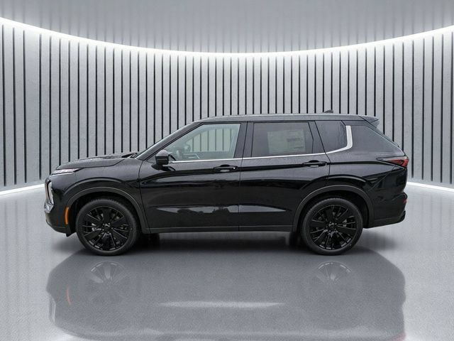 New 2026 Mitsubishi Outlander LE FWD image 7