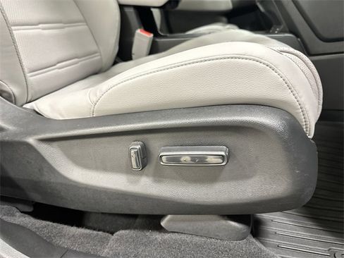 Used 2022 Honda CR-V EX-L image 29