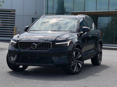 Certified 2025 Volvo XC40 B5 Plus