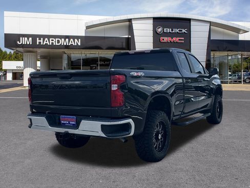 Used 2020 Chevrolet Silverado 1500 LT w/ Trailering Package AWD/4WD image 7