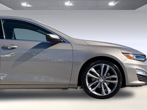 Used 2024 Chevrolet Malibu LT image 34