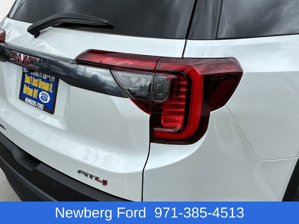 Used 2023 GMC Acadia AT4 AWD/4WD image 32