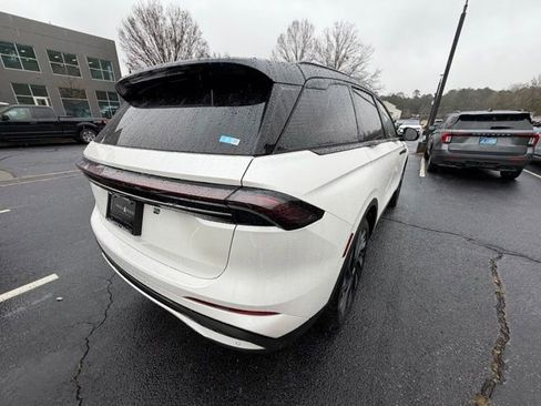 New 2026 Lincoln Nautilus Reserve w/ Jet Appearance Package image 7