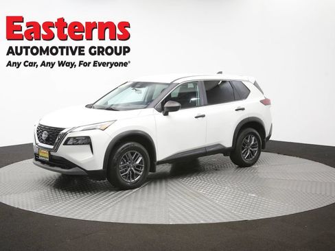 Used 2023 Nissan Rogue S AWD/4WD image 56