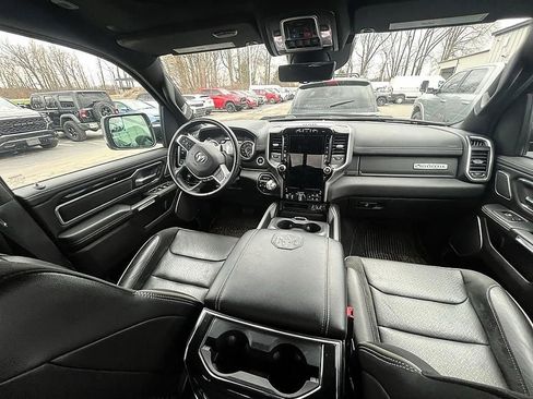 Used 2022 RAM 1500 Laramie image 10