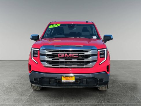 Used 2024 GMC Sierra 1500 SLE image 8