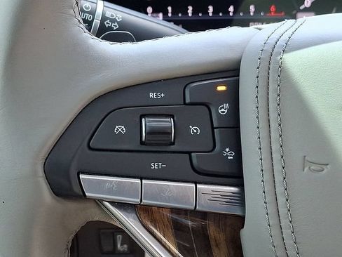 Used 2021 Cadillac Escalade Sport Platinum AWD/4WD image 25