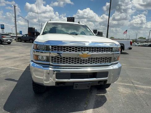 Used 2019 Chevrolet Silverado 2500 W/T w/ Snow Plow Prep Package AWD/4WD image 3