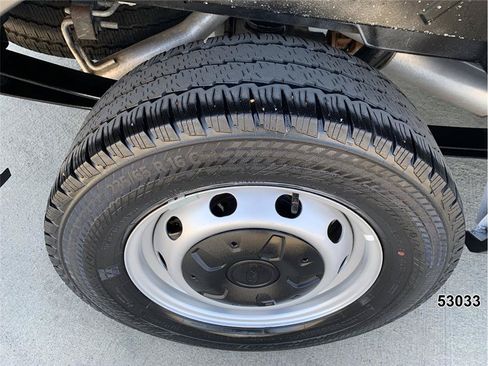 Used 2024 Ford Transit 250 148 Medium Roof w/ Load Area Protection Package RWD image 23