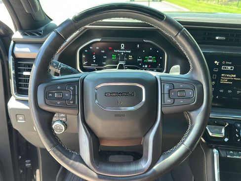 Used 2023 GMC Sierra 1500 Denali Ultimate AWD/4WD image 21