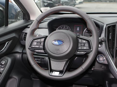 New 2025 Subaru Crosstrek 2.5i Limited w/ Popular Package #3A image 21