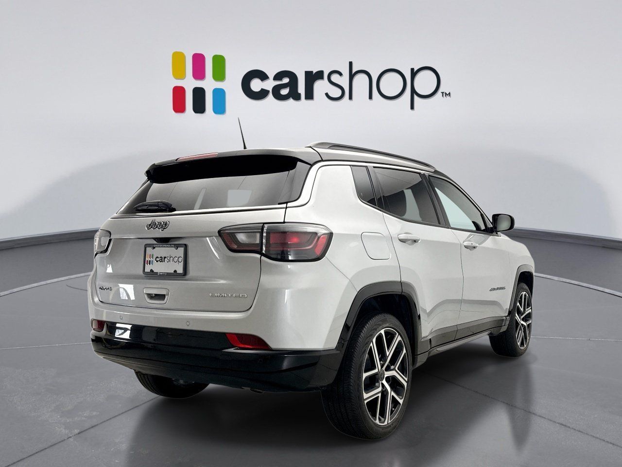 Used 2025 Jeep Compass Limited w/ Elite Group AWD/4WD image 5