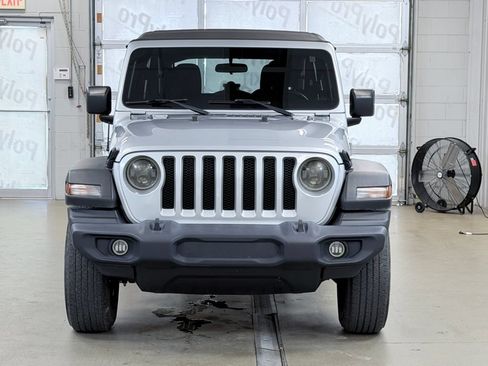 Used 2023 Jeep Wrangler Unlimited Sport AWD/4WD image 2